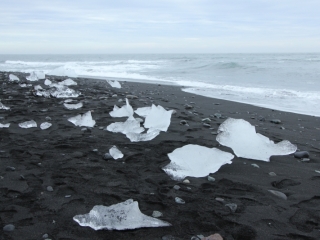 Jokulsarlon %22icebergs%22 washed up on lava sand beach (dig)-Iceland