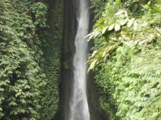 Leke Leke Waterfall-Bali, Indonesia