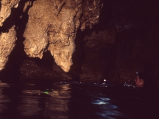 Divers in Chandelier Cave-Palau