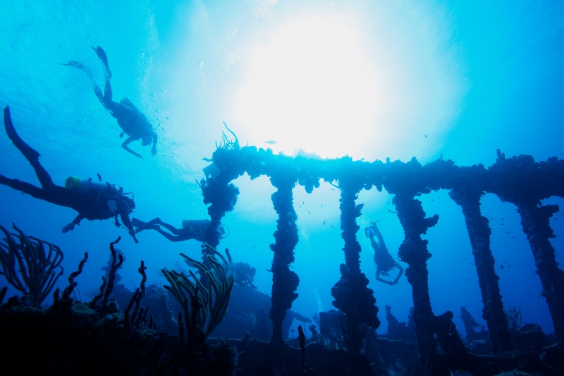 RMS Rhone Roman columns 1-British Virgin Islands